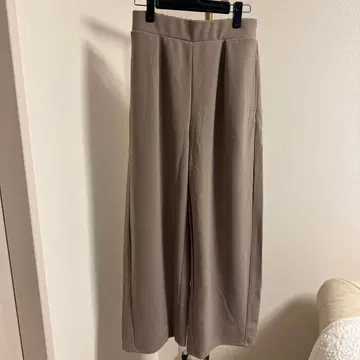 크로셰 턱 와이드 팬츠 새상품