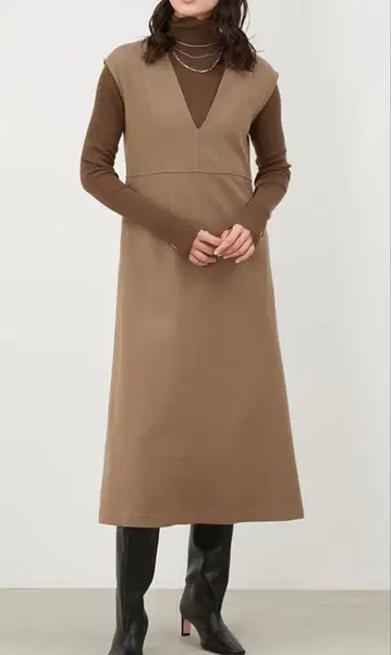 미라 오웬 점퍼 스커트