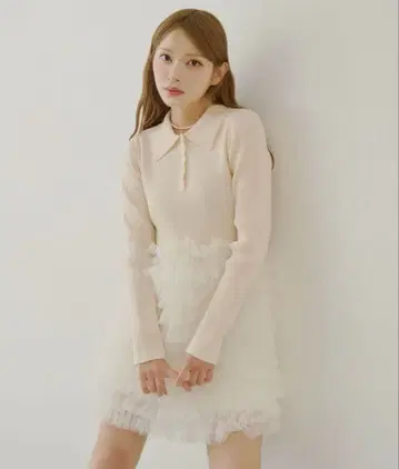 프릴 티어드 카라 부착 미니 원피스 [ SALON by Chico ]