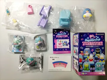 산리오 턱시도샘 한교동 피규어 참 세트