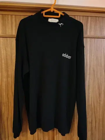 adabat 블랙 긴팔