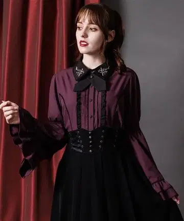 새상품 axes femme 크로스 로즈 자수 블라우스 고스로리 보라색