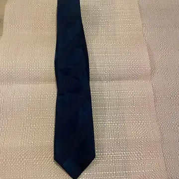 정장 셀렉트 네이비 스트라이프 실크 넥타이