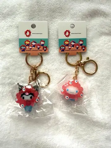 산리오 미야쿠미야쿠 클리어 컬러 키링