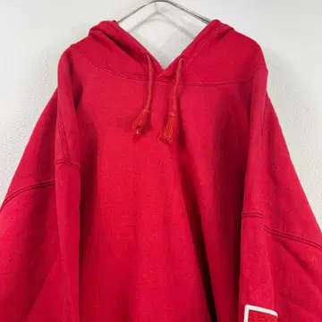 MARLBORO COUNTRY STORE 로고 맨투맨 빨간색 레드