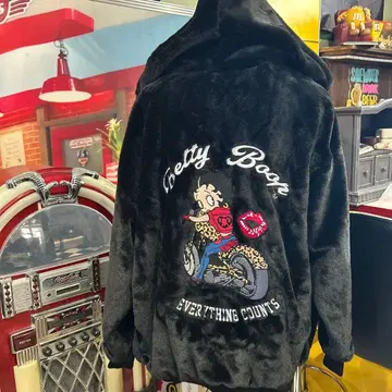 Betty Boop 모코모코 아우터