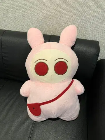 인류의 절반이 작아진 BIG 봉제 인형