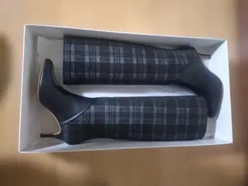 [ 새상품! ] 타카시마야 브랜드 체크 무늬 롱 부츠 22cm