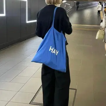 HAY 로고 토트백 파랑