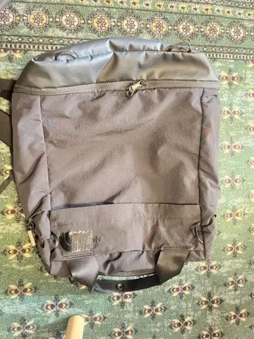 THE NORTH FACE 네이비 백팩