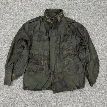 67 밀리터리 자켓 다크 그린 카모플라쥬