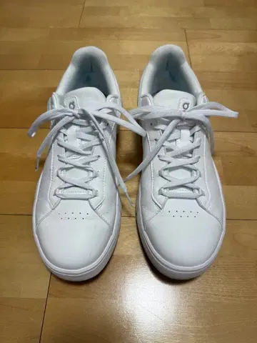 On THE ROGER 화이트 가죽 스니커즈 27cm