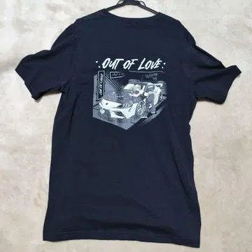 OUT OF LOVE 셔츠