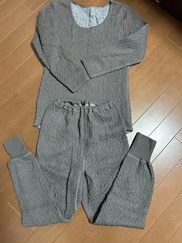 히다마리 그레이 긴팔