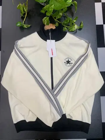 CONVERSE Chuck Taylor 저리 크림색 사이즈 M