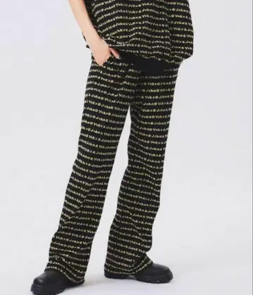 BOWWOW 빔즈 보이 별주 플레어 팬츠