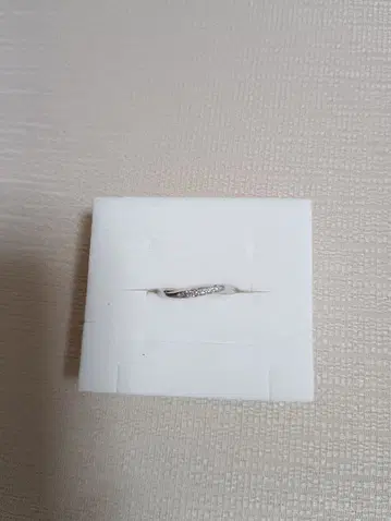 핑키링 반지 5호 K10 WG 다이아몬드 미사용 새상품