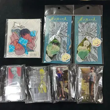 빛이 죽은 여름 아크릴 스탠드 아크릴 키링 묶음 판매