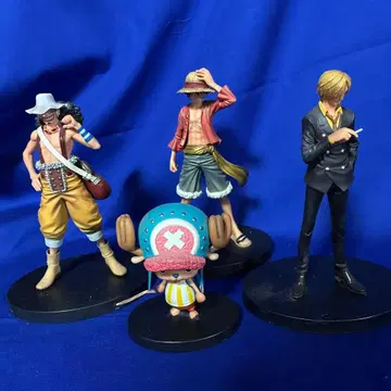 원피스 밀짚모자 일당 GRANDLINE 시리즈 신세계 의상 피규어 세트