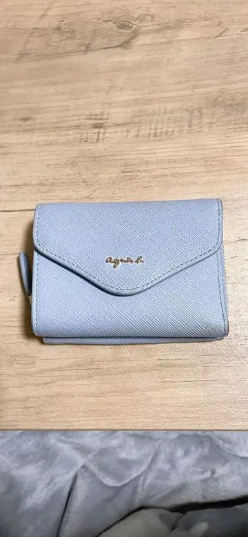 아네스베 3단 폴더형 지갑 라이트 블루