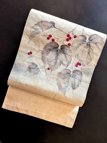 린넨 열림 나고야 오비 산키라이 열매