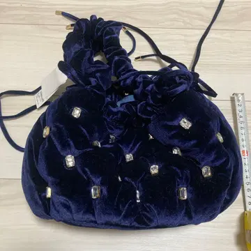 릴리 브라운 비쥬백 네이비 색