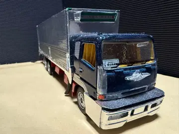 데코토라 스파그레 다이아펫 1/43