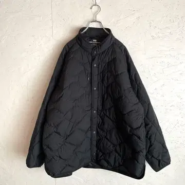 [ UNIQLO 화이트 마운티니어링 ] 다운 자켓 블랙 4XL