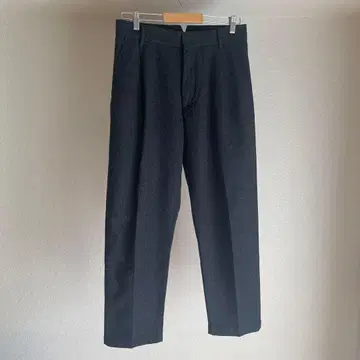 UNIQLO +J 울 블렌드 턱 팬츠 다크 그레이 79cm