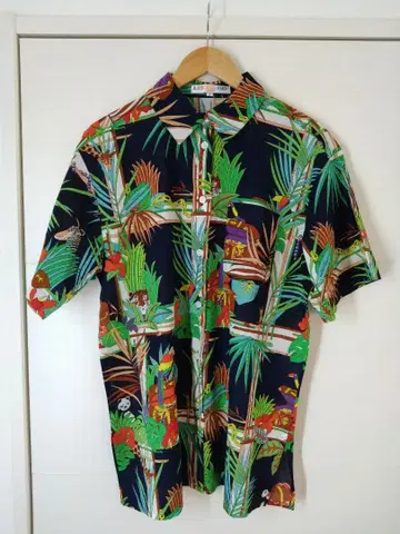 LEONARD 레오나르 스포츠 트로피컬 패턴 반팔 셔츠 F 사이즈