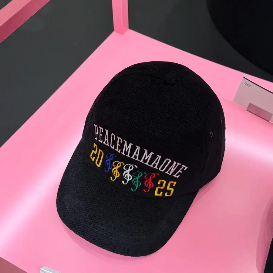 GDRAGON peacemamaone 韓国 popup限定 キャップ Merchandise G Dragon