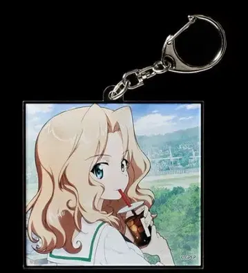 걸즈 앤 판처 아크릴 키링 케이