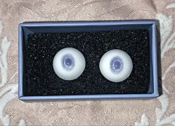 레진 아이 16mm