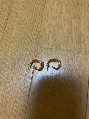 플레이트 후프 귀걸이 유나이티드 애로우즈