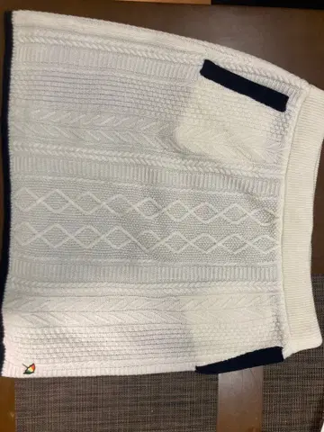 아놀드파마 골프 케이블 니트 스커트 13호 허리 70cm