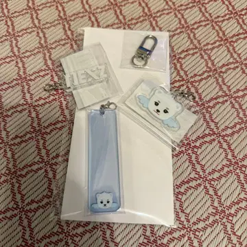 NEXZ JYP 하루하루 베어 팝업 키링 NEXZOO