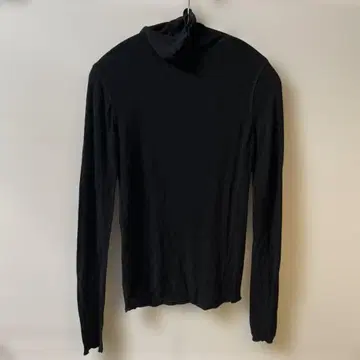 [ 미사용, 정품 ] TODAYFUL 소프트 터틀넥 상의 블랙