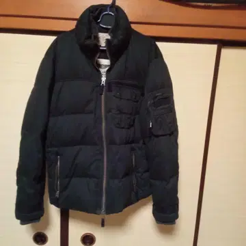 AVIREX 다운 자켓