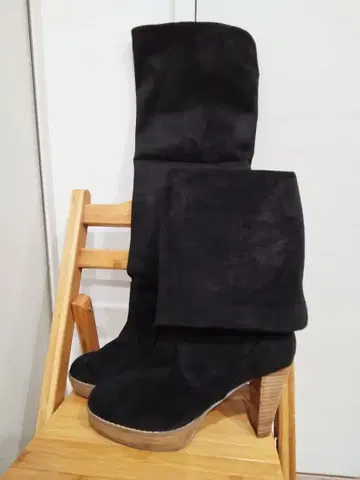 Vance 블랙 스웨이드 2WAY 폴딩 니하이 부츠 미사용 새상품입니다