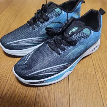 경량 메쉬 러닝화 블랙/블루