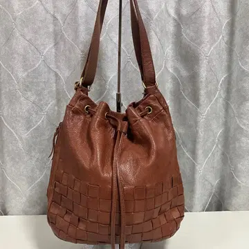 [ 새상품급 ] [ kissora ] 뜨개질 2way 숄더백 가죽 브라운