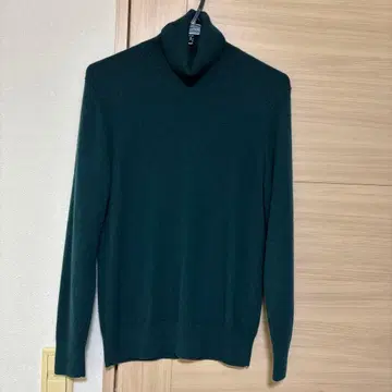 유니클로 캐시미어 터틀넥