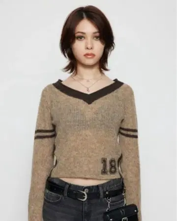 LAGUAGEM 컴팩트 넘버 니트