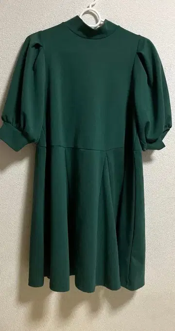 SLY 다크 그린 하이넥 A라인 드레스 벨트 포함