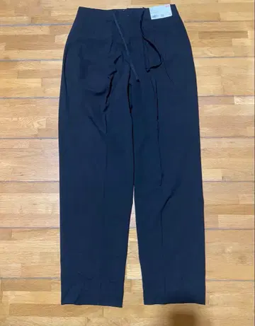 유니클로 띠어리 스트레치 팬츠 블랙 l