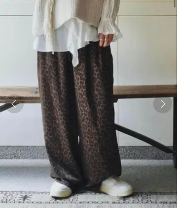 journalstandard luxe 레오파드 새틴 이지 팬츠