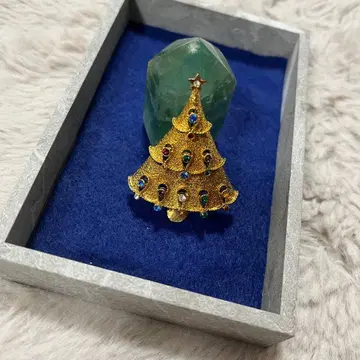 크리스마스 트리 브로치