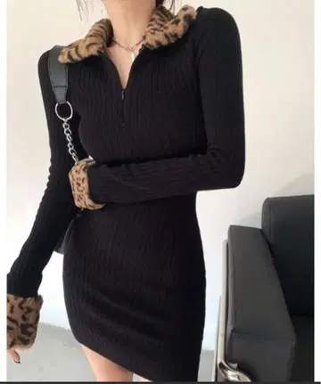 블랙 리브 니트 원피스