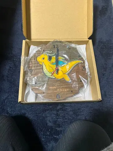 망나뇽 포켓몬 벽시계