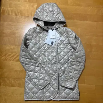 [ 새상품 ] traditionalweatherwear 퀼팅 자켓